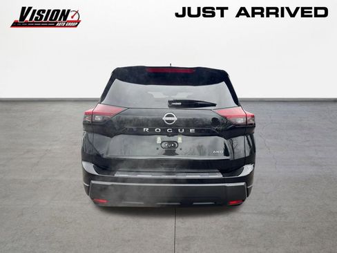 New 2026 Nissan Rogue SV w/ Cold Weather Package AWD/4WD image 6