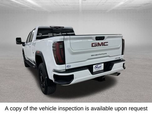Used 2025 GMC Sierra 2500 AT4 w/ AT4 Premium Plus Package AWD/4WD image 10