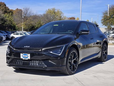 New 2025 Kia EV6 GT image 2