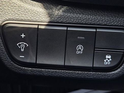 New 2026 Kia Seltos S FWD image 22
