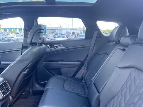 Used 2023 Kia Sportage X-Line w/ X-Line Premium Package AWD/4WD image 18