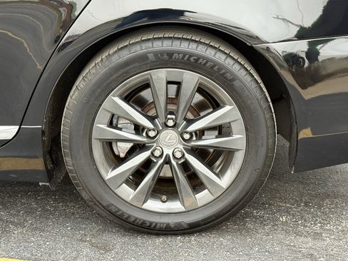 Used 2014 Lexus LS 460 AWD image 12