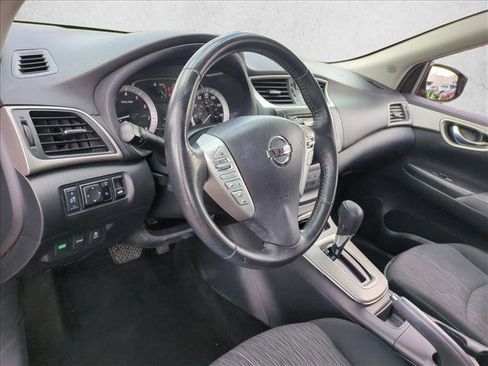 Used 2015 Nissan Sentra SV FWD image 10