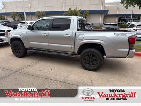 Used 2022 Toyota Tacoma SR w/ SR Convenience Package image 1
