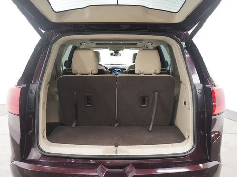 Used 2018 GMC Acadia Denali w/ Technology Package image 17