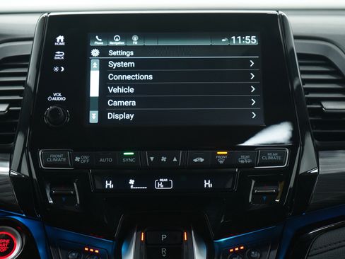 Used 2023 Honda Odyssey Elite image 19