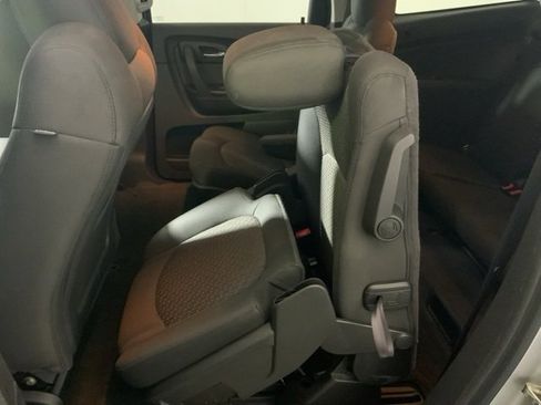 Used 2012 Chevrolet Traverse LT w/ All-Star Edition image 13