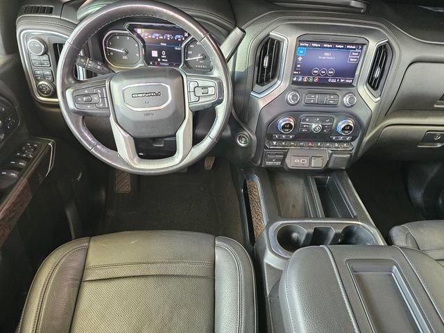 Used 2022 GMC Sierra 2500 Denali w/ Denali Black Diamond Edition AWD/4WD image 37