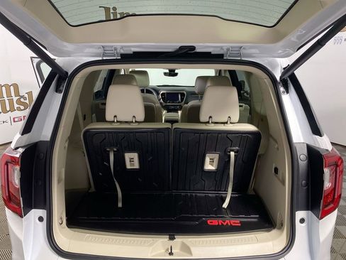 Used 2023 GMC Acadia Denali w/ Denali Ultimate Package image 24
