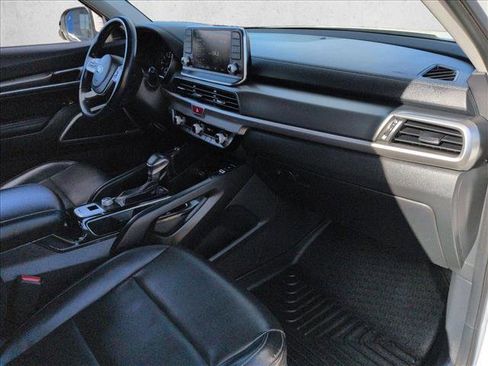 Used 2021 Kia Telluride S FWD image 30