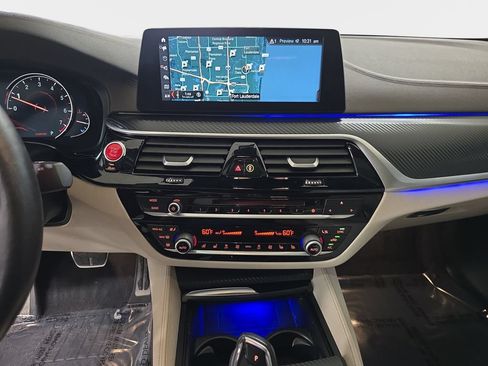 Used 2018 BMW 540i RWD image 23