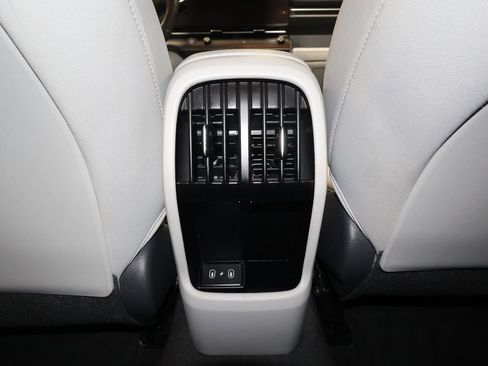 Used 2025 Hyundai Kona SEL image 29