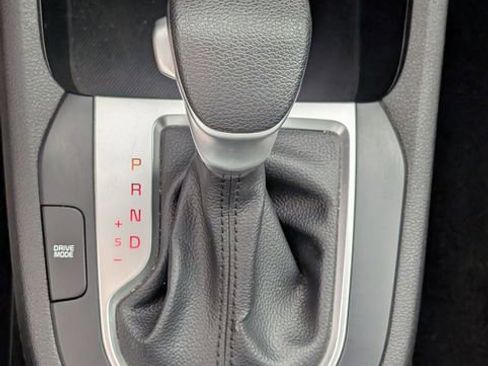 Used 2024 Kia Forte LXS FWD image 19