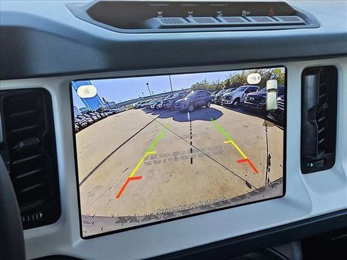 New 2025 Ford Bronco Heritage Edition image 12