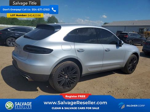 Used 2015 Porsche Macan S AWD/4WD image 4