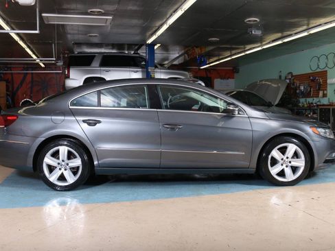 Used 2016 Volkswagen CC Sport FWD image 4