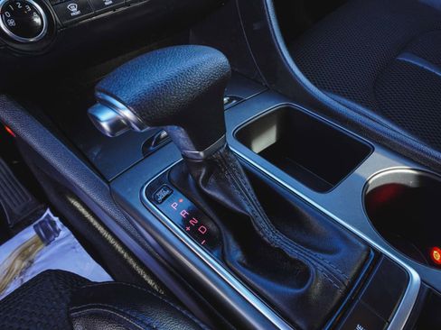 Used 2020 Kia Optima S image 27