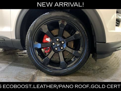 Certified 2022 Ford Explorer ST w/ Equipment Group 401A AWD/4WD image 9