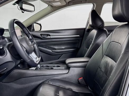Used 2019 Nissan Altima 2.5 SL FWD image 7
