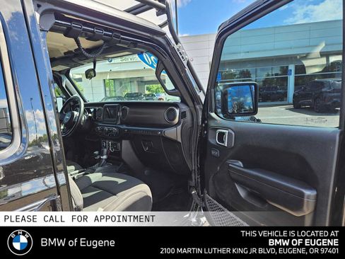 Used 2020 Jeep Wrangler Unlimited Sport AWD/4WD image 10
