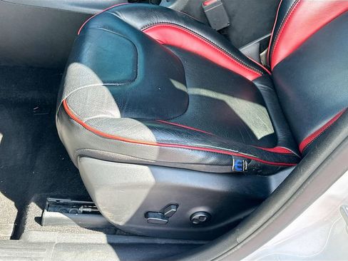 Used 2021 Jeep Cherokee Latitude Plus image 22