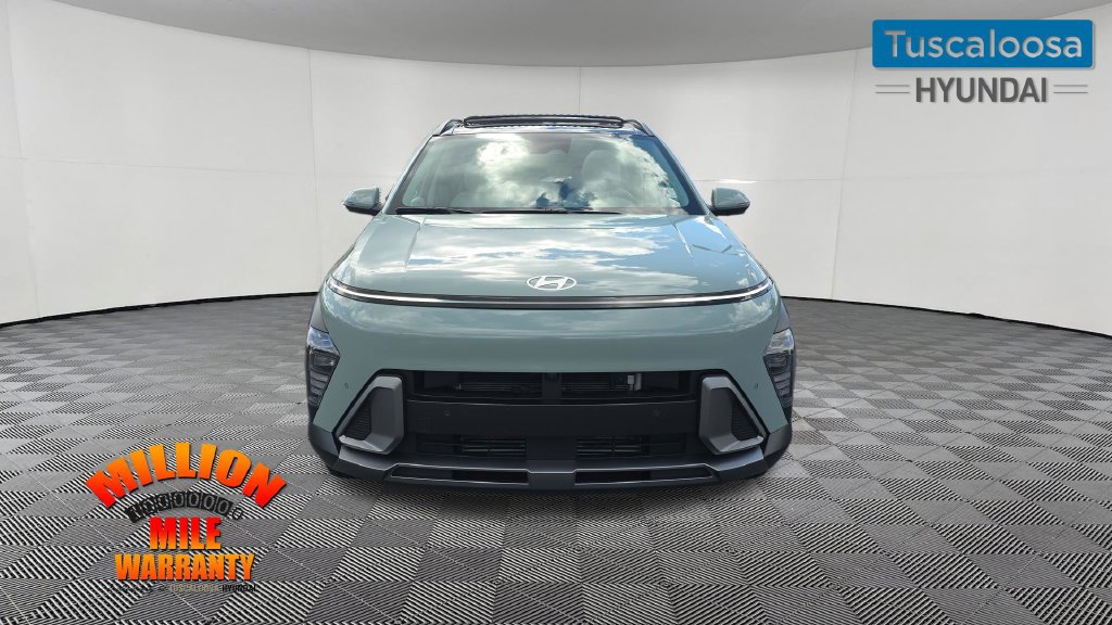 Used 2024 Hyundai Kona Limited AWD/4WD image 2
