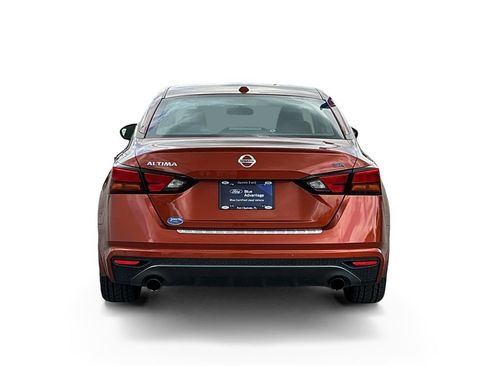 Used 2021 Nissan Altima 2.5 SR FWD image 6
