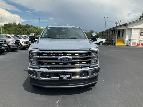 New 2026 Ford F250 Lariat w/ Chrome Package AWD/4WD image 2