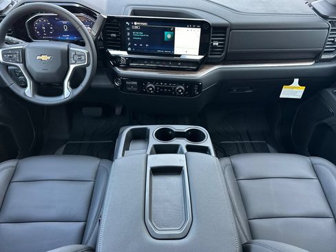 New 2026 Chevrolet Silverado 1500 LT w/ Leather Package RWD image 13
