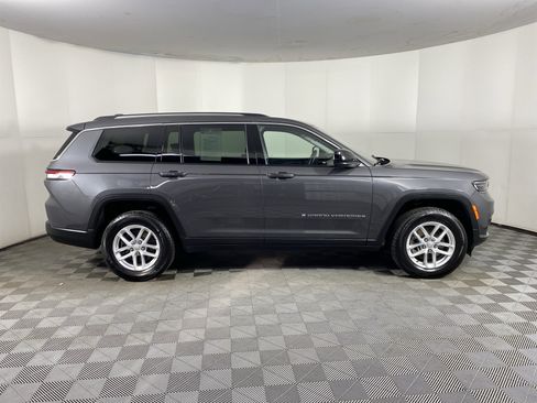 Used 2023 Jeep Grand Cherokee L Laredo w/ Luxury Tech Group I image 6