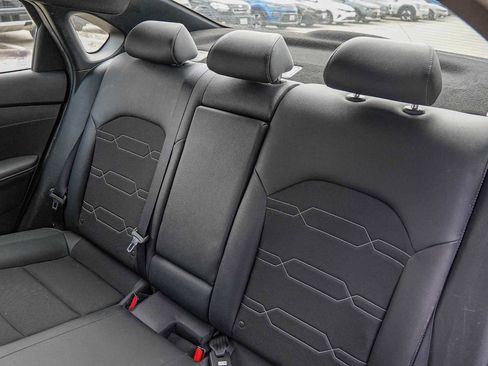 Used 2020 Kia Forte GT-Line image 29