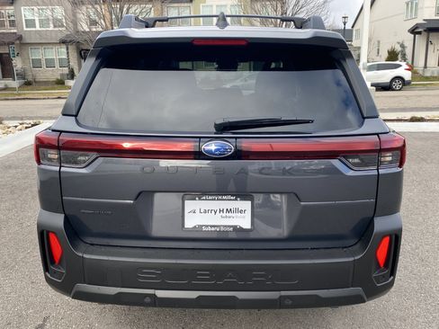 New 2026 Subaru Outback Touring XT image 3