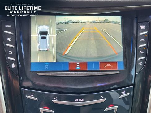 Used 2020 Cadillac Escalade Premium Luxury AWD/4WD image 16