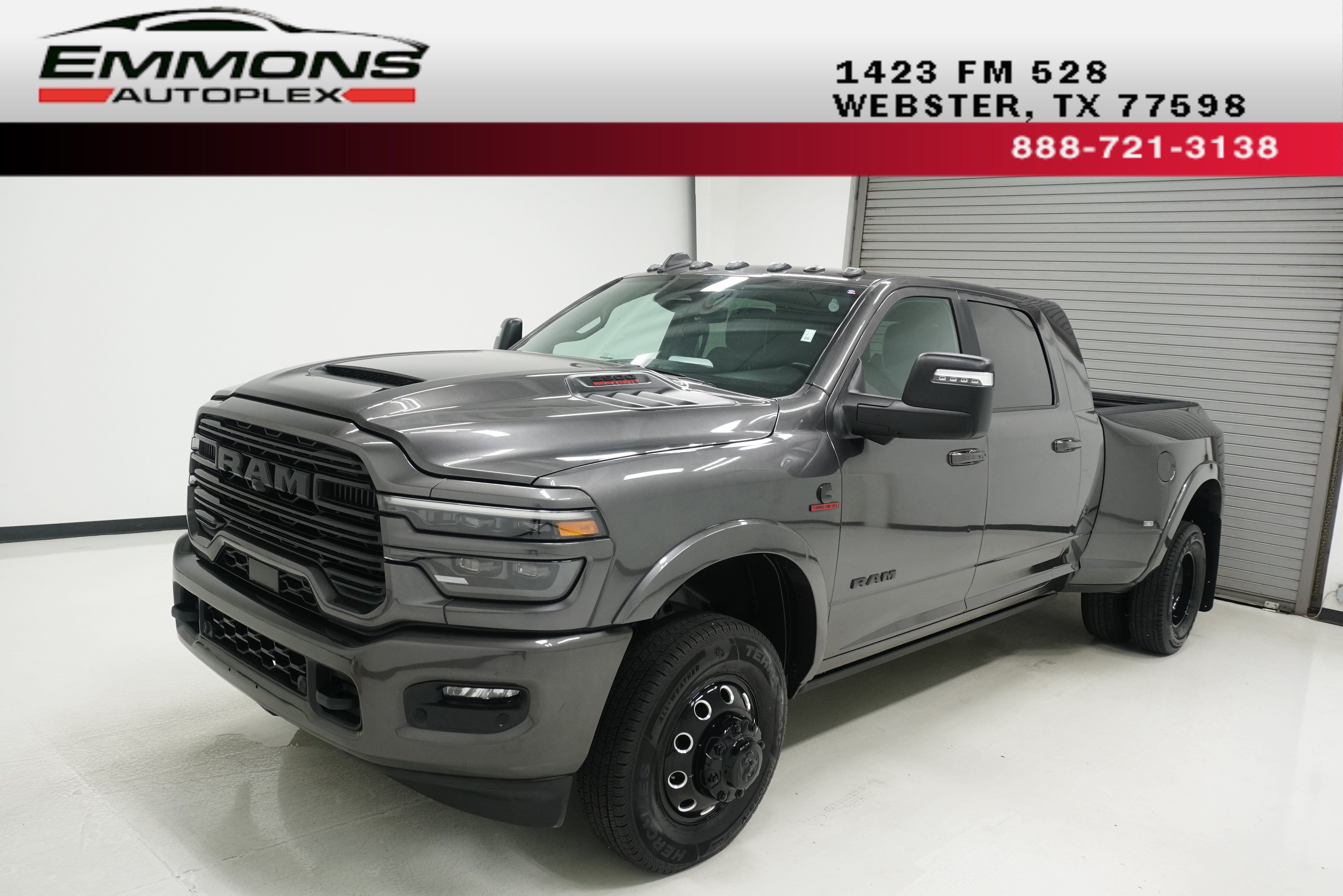 Used 2025 RAM 3500 Limited AWD/4WD image 1