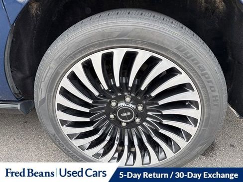 Used 2019 Lincoln Navigator L Black Label w/ Cargo Package image 8