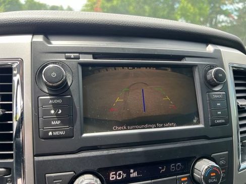 Used 2019 Nissan Titan PRO-4X AWD/4WD image 38
