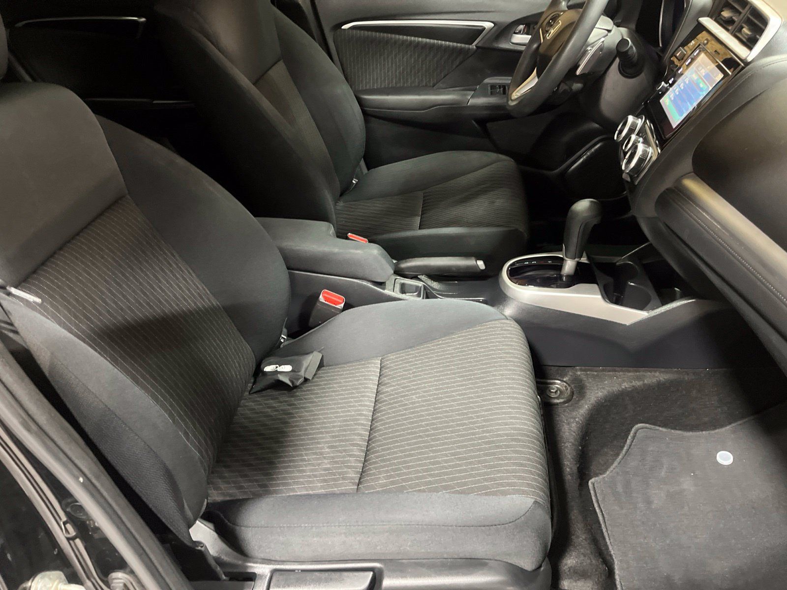 Used 2018 Honda Fit EX image 15