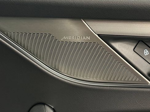 Used 2026 Jaguar F-PACE R-Dynamic S image 16