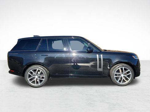 Used 2024 Land Rover Range Rover SE image 7