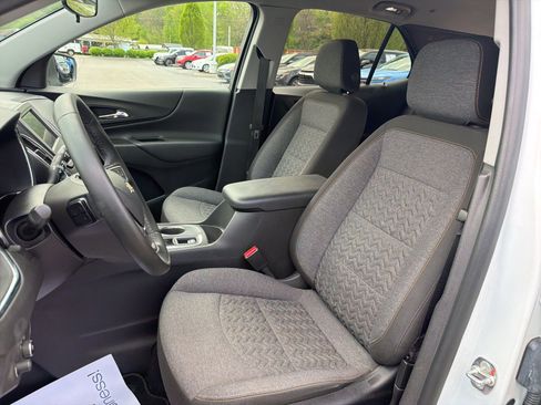 Used 2023 Chevrolet Equinox LT image 23