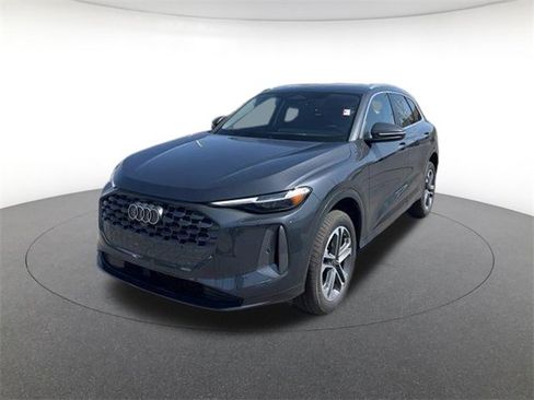 New 2025 Audi Q5 Premium Plus image 1