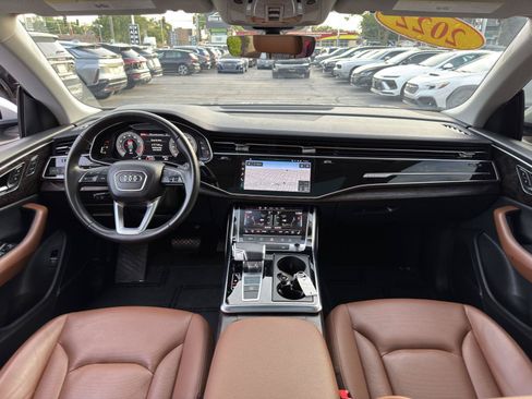Used 2022 Audi Q8 Premium Plus AWD/4WD image 37