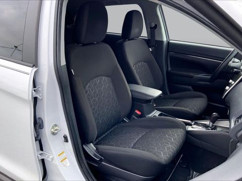Used 2022 Mitsubishi Outlander Sport LE FWD image 9