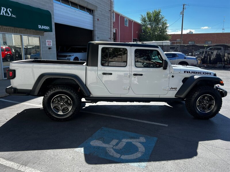Used 2022 Jeep Gladiator Rubicon w/ Trailer Tow Package AWD/4WD image 10