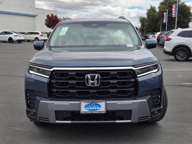 New 2026 Honda Pilot Touring image 2