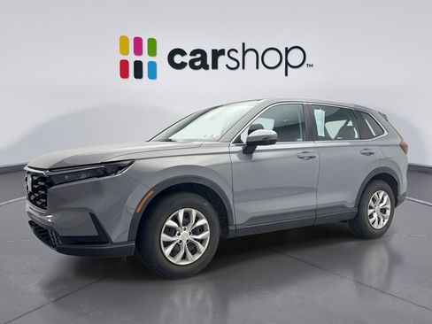 Used 2023 Honda CR-V LX image 1