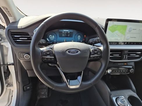 Certified 2024 Ford Escape Platinum AWD/4WD image 13