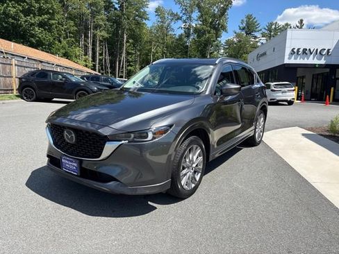 Used 2024 MAZDA CX-5 AWD 2.5 S w/ Premium Package image 3