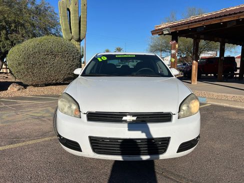 Used 2010 Chevrolet Impala LTZ image 8