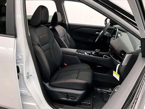 New 2026 Nissan Rogue Rock Creek image 33